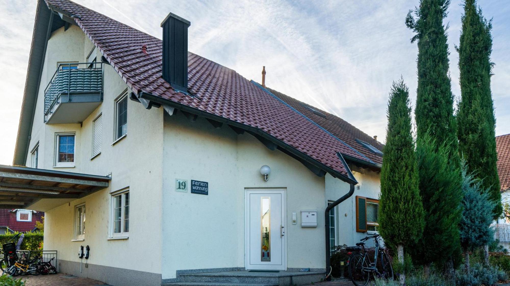 Ferienwohnung Arenda Munzingen Exterior foto